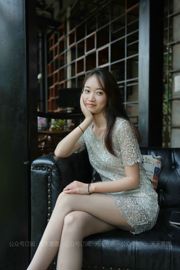[IESS 奇思趣向] Si Xiangjia 821: Newcomer Xiao Gao „First Meeting“ mit schönen Beinen und Strümpfen