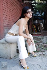 Model Karuru "Peragaan Jalanan Pakar Kaki Mode" [丽 柜 LiGui] Gambar Foto Kaki Sutra