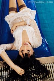 Model Cheng Hailun "A Beautiful Picture" [Ligui LiGui] Beautiful Legs and Jade Feet