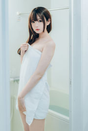 [ภาพถ่าย Net Red COSER] Weibo Girl Paper Cream Moon Shimo - SPRING